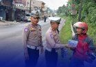 Kanit Kamsel dan Kanit Turjawali Sat Lantas Polres Sukabumi Kompak Berikan Himbauan Keselamatan Berkendara di Wilayah Kabupaten Sukabumi