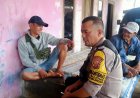 Polsek Kalibunder Polres Sukabumi Dorong Petani Jual Hasil Panen ke Bulog, Bhabinkamtibmas Sosialisasikan Pembelian Jagung Kelompok Tani Harum III
