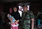 Cerita Personel TNI Sertu Giman saat Berenang Tembus Banjir Bandang Selamatkan Bayi 1 Bulan Pakai Baskom