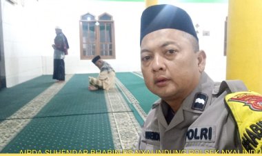 Safari Subuh Polsek Nyalindung Polres sukabumi di Masjid Jami Nurul Wahidin