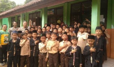 Polsek Cikidang Polres Sukabumi Laksanakan DDS di Desa Cikarae Toyibah