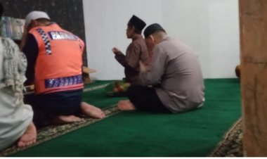 Polsek Parungkuda Laksanakan Safari Subuh di Masjid Jami Darussolihin