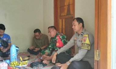 Bhabinkamtibmas Polsek Sagaranten Polres Sukabum Laksanakan DDS di Desa Hegarmanah, Sosialisasikan Keamanan Lingkungan