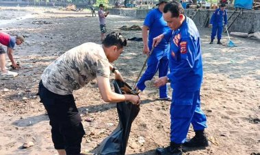 Peduli Lingkungan, Polres Sukabumi Laksanakan Bersih-Bersih Objek Wisata Pesisir Pantai, Jaga Pantai jaga Lingkungan